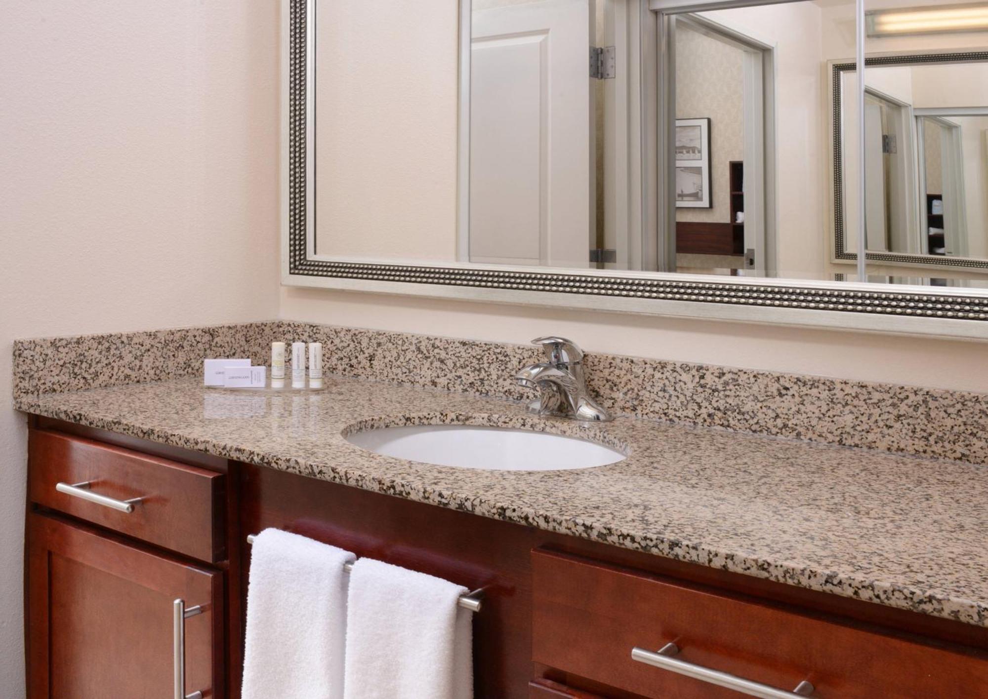 Residence Inn By Marriott Dallas Plano The Colony Exterior photo